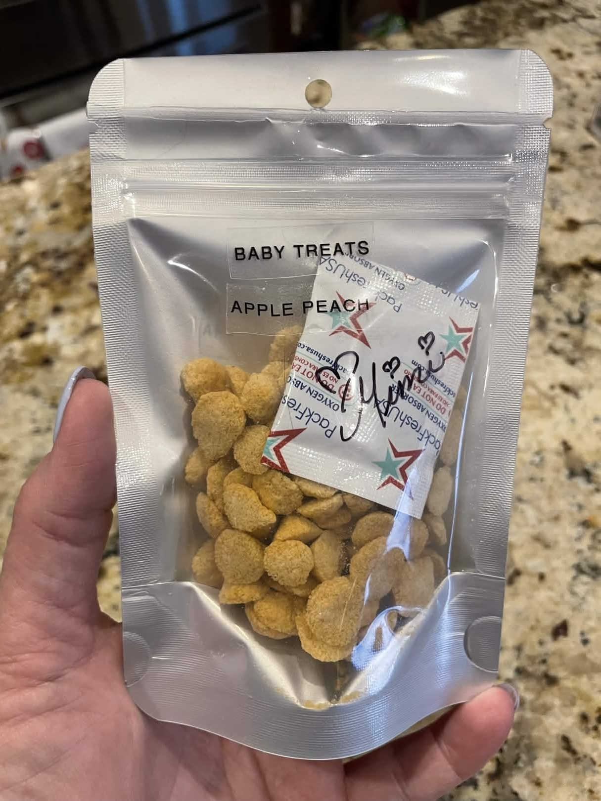 stand-up pouches, freeze-dried baby and toddler treats, freezer-pop, fruit and veggie