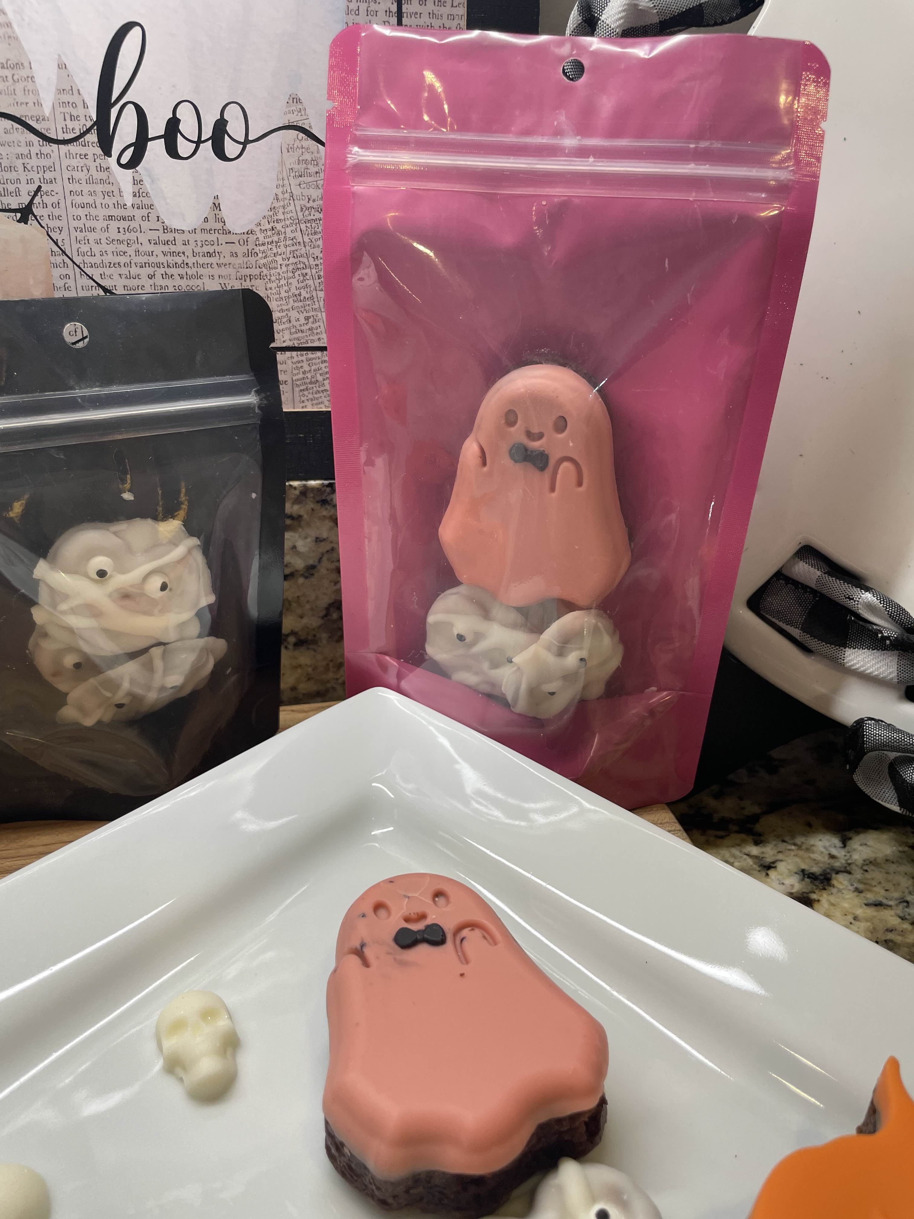 pink, dipped in chocolate, ghost, treats, halloween, spookie, 