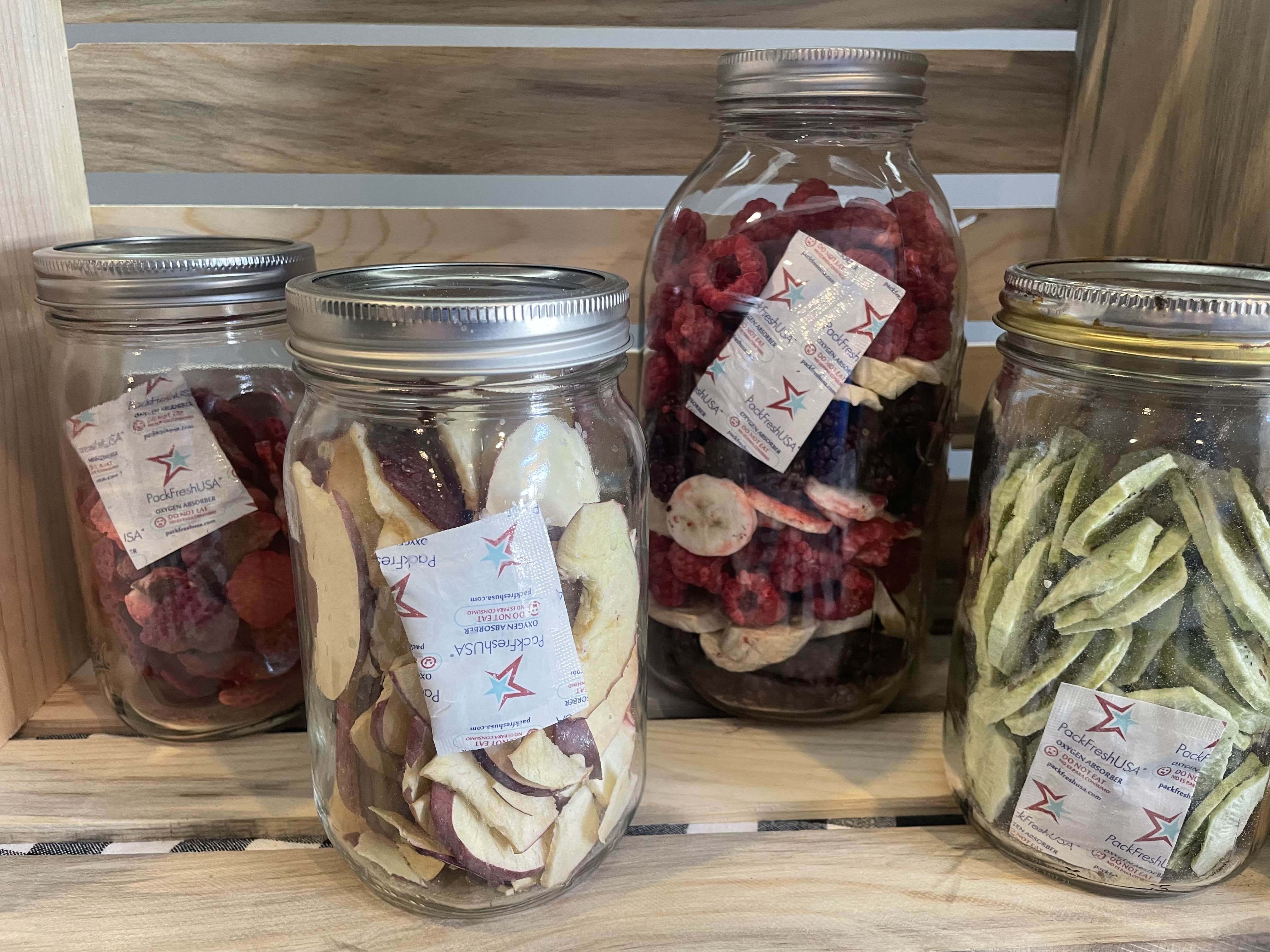 Mason Jar food storage with oxygen absorbers